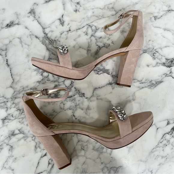 Naturalizer Cassano Blush Pink Suede Heels Comfortable Romantic Wedding Size 11 - Picture 4 of 9